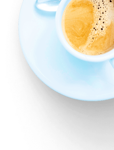 Tazzina di caffè con chicchi, capsule e cialde caffè, cialde e capsule caffè